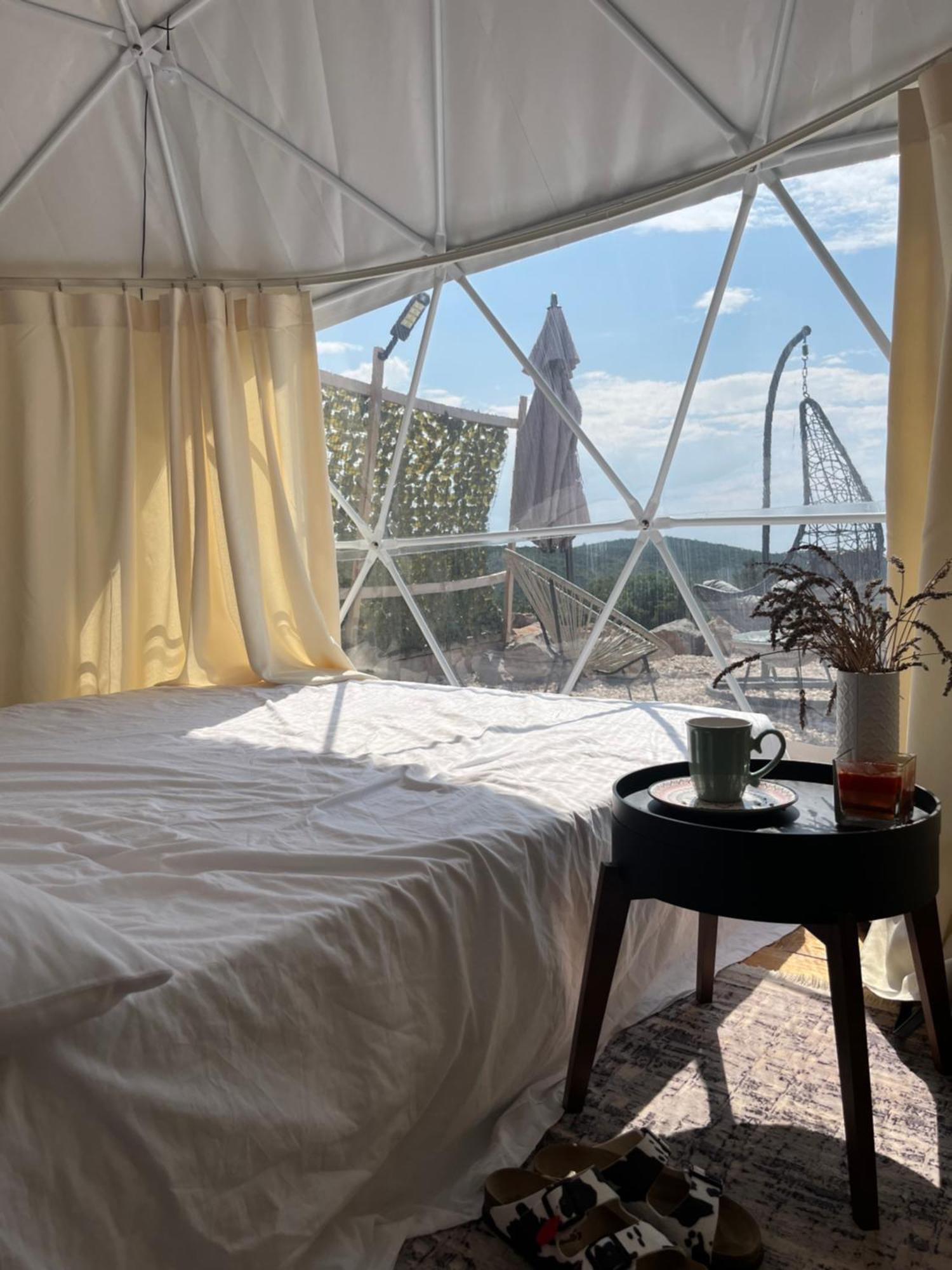 티바트 Glamping Peninsula Lustica Rose 빌라 외부 사진