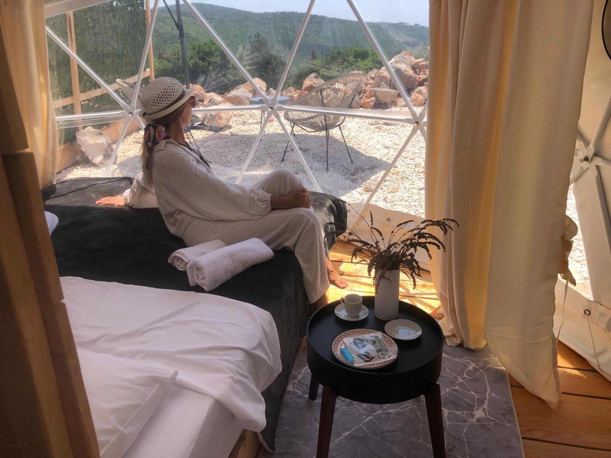 티바트 Glamping Peninsula Lustica Rose 빌라 외부 사진